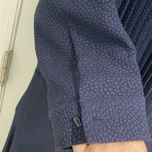 Wrong Side Of Right Women’s Navy Blue Pleated Front Animal Print Dress Size L - Picture 5 of 11